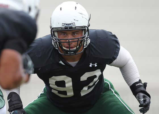 Defensive lineman Beau Yap. (Darryl Oumi / Special to the Star-Advertiser)