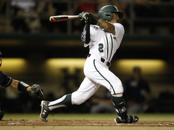 Hawaii center fielder Kaeo Aliviado has driven in six runs in two games against UC Davis. Photo by Jamm Aquino/Star-Advertiser.