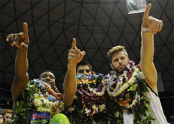 Davis Rozitis, right, stood up for himself and former coach Gib Arnold in a statement Saturday. / Bruce Asato, Star-Advertiser
