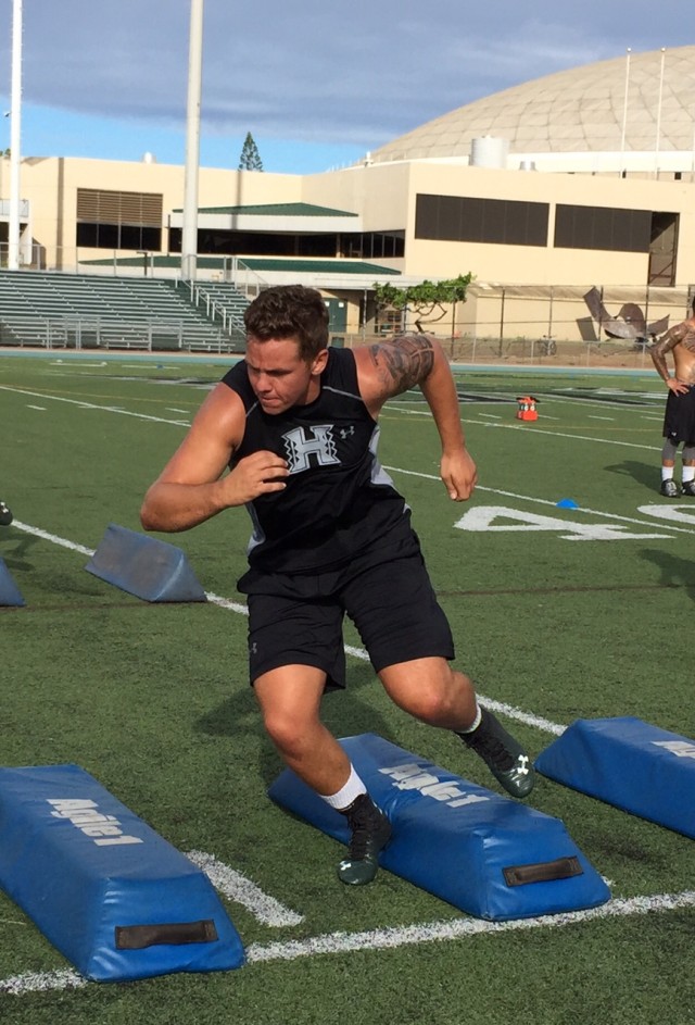 Linebacker Max Broman