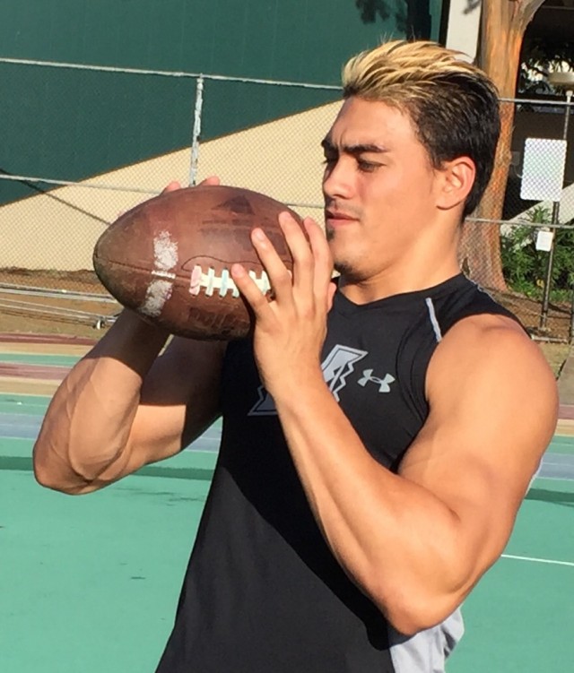 Wideout Keelan Ewaliko