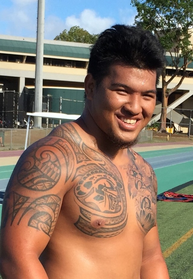 Linebacker Dayton Furuta