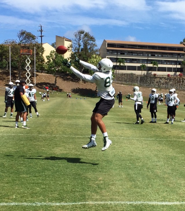 Slotback Ryan Pasoquen