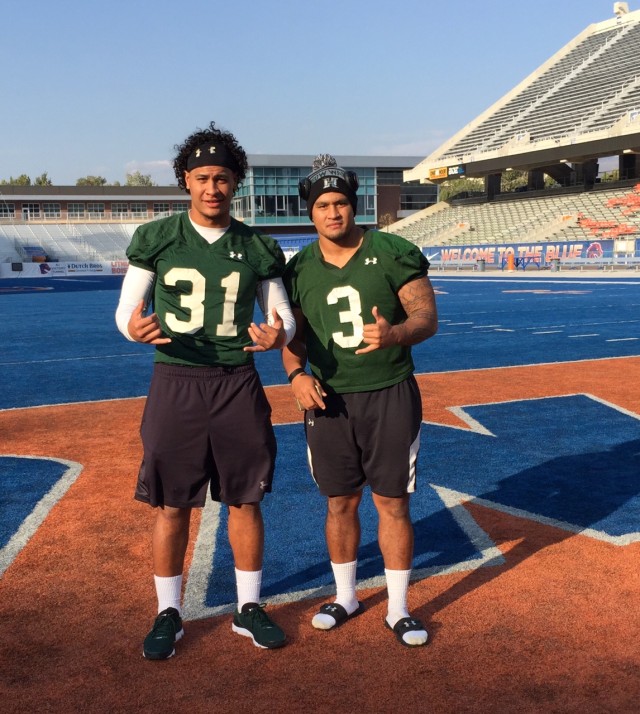 Weakside linebacker Jahlani Tavai and inside linebacker Simon Poti