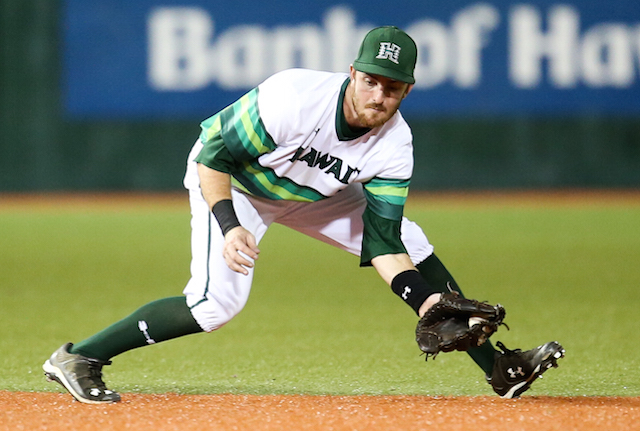 Shortstop Jacob Sheldon-Collins enters Big West play hitting .386, ranking fourth in the BWC. Photo by Darryl Oumi/Special to the Star-Advertiser.