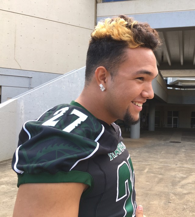 Middle linebacker Solomon Matautia