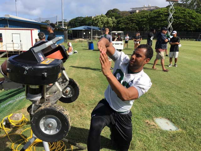 Wideout Ammon Barker 