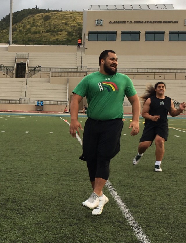 Offensive lineman John Wa‘a
