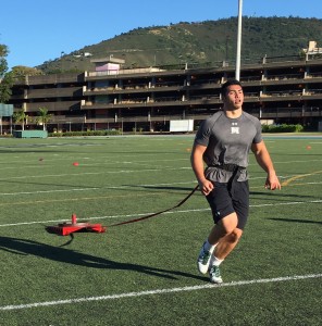 Linebacker La‘akea Look